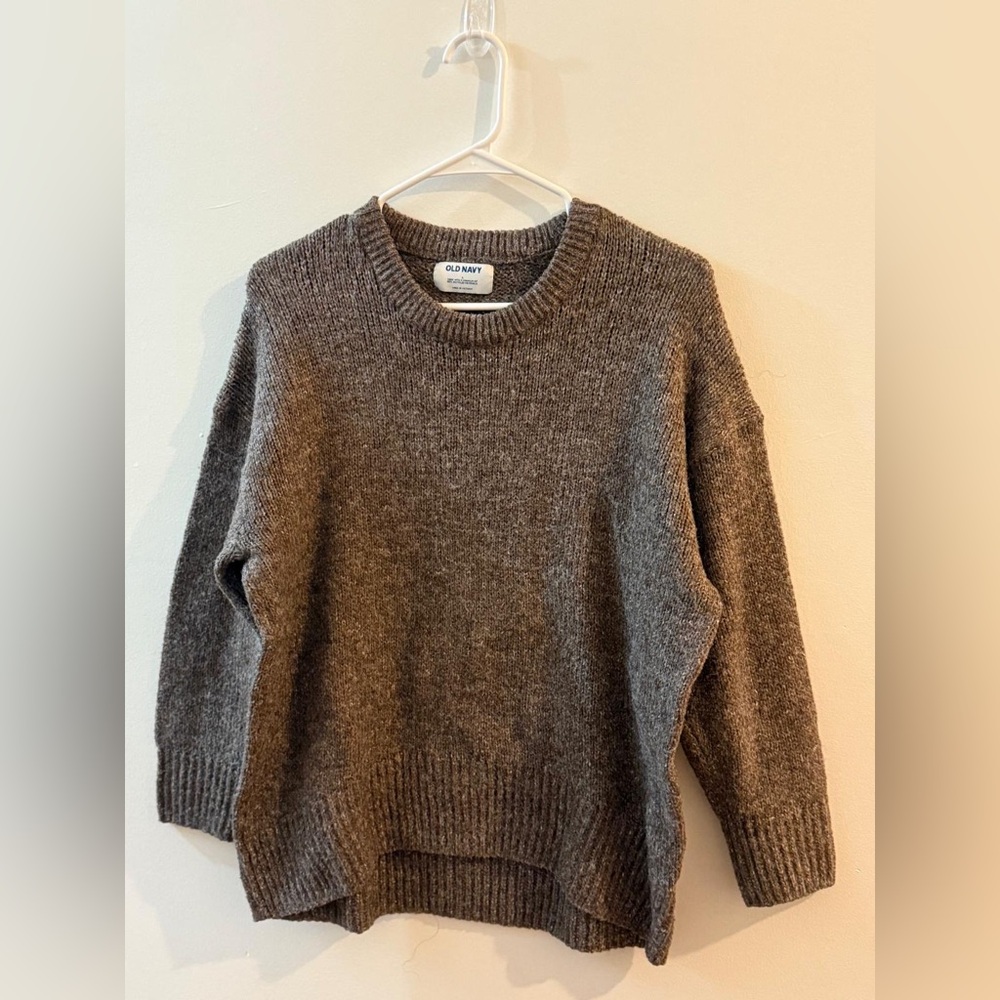 Old Navy Large sweater.  Brown.